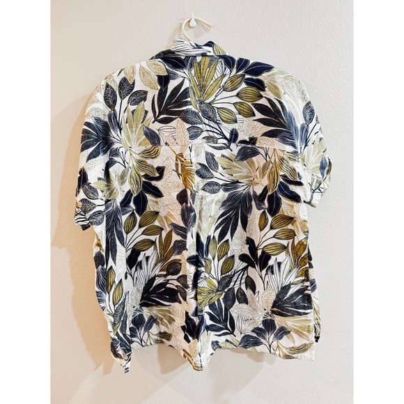Tahari Womens 100% Linen Button Up Shirt Large Tropical Leaf Short Sleeve Top - Picture 4 of 7